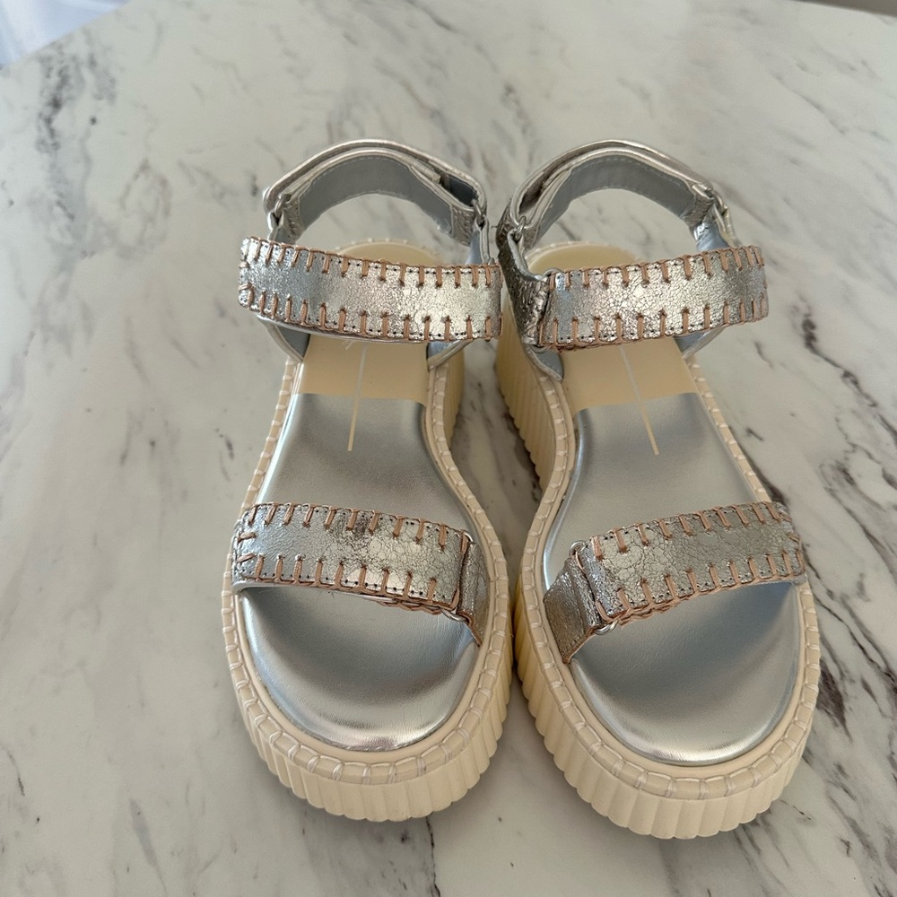 Dolce Vita Debra Sandals in Silver Distressed Leather